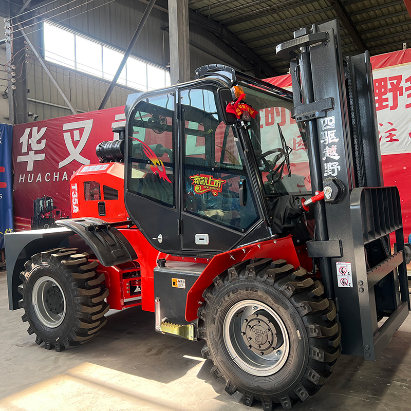 四驱越野装卸车